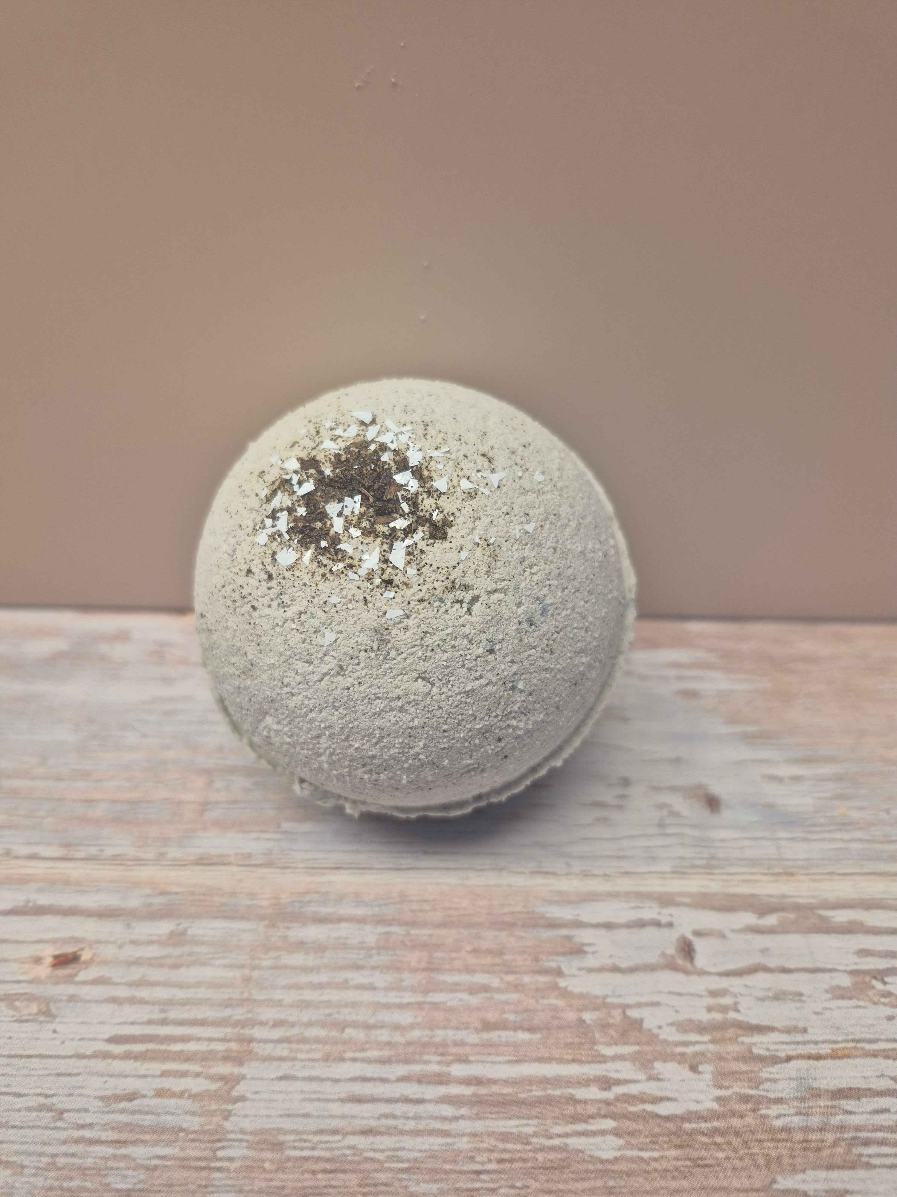 Vanilla Bean Bath Bomb